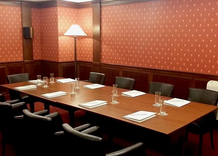 Marina Boutique Hotell 2*