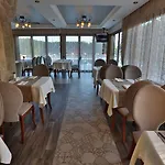 Marina Boutique 2*