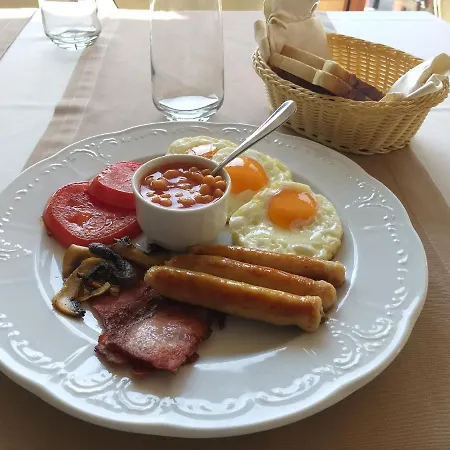 Marina Boutique 酒店