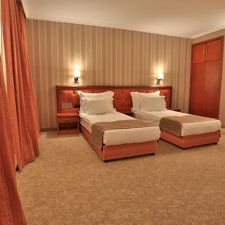 Marina Boutique Warna