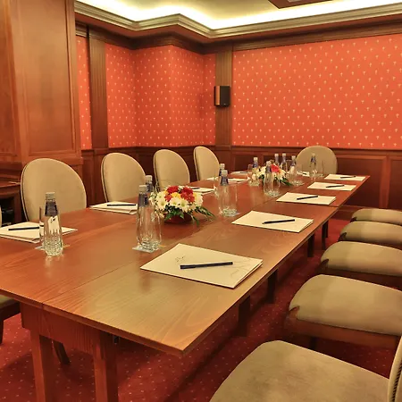 Marina Boutique 酒店 2*