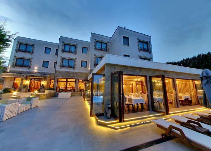 Marina Boutique Szálloda 2*